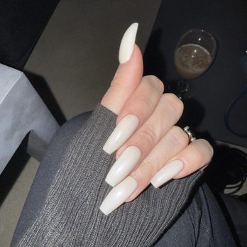 Rosamond Nails & Spa - Nail Salons Near Me - Rosamond, California