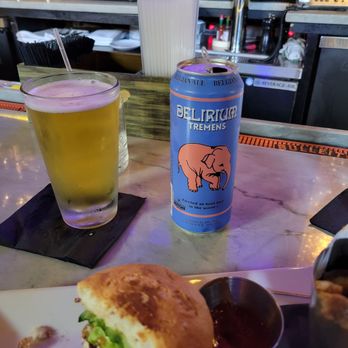 Hootch and Banter - Delirium tremens Belgium ale (GF) - New American Near Me - Frederick, Maryland