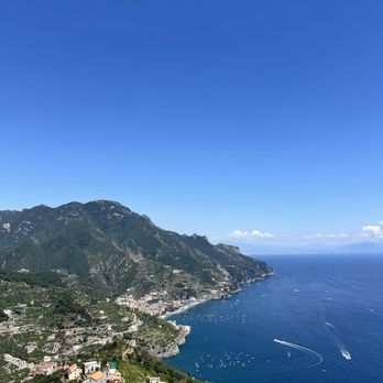 Villa Cimbrone - View from infinity cliff - Amusement Parks Near Me - Ravello, SA Villa Cimbrone - View from infinity cliff - Amusement Parks Near Me - Ravello, SA