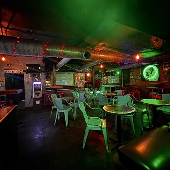 El Luchador Bar - Dive Bars Near Me - San Antonio, Texas El Luchador Bar - Dive Bars Near Me - San Antonio, Texas