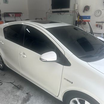 Zavala's Window Tinting - Great material. Great services. Great people. Best in the Bay Area! - Car Window Tinting Near Me - San Francisco, California Zavala's Window Tinting - Great material. Great services. Great people. Best in the Bay Area! - Car Window Tinting Near Me - San Francisco, California
