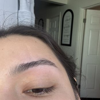 Eyebrow Threading Salon - Threading Services Near Me - Los Angeles, California