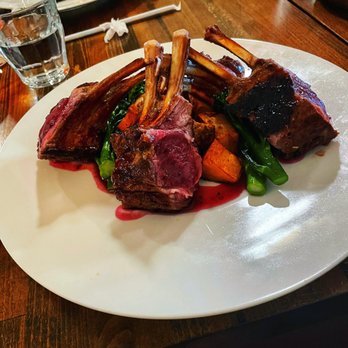 1922 On The Square - New Zealand Rack of Lamb - American Near Me - Newark, Ohio