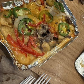 The Melt - STEAK FAJITA MAC - Sandwiches Near Me - Sunnyvale, California