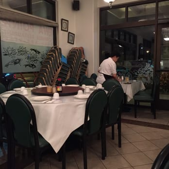 Ewa Pointe Chinese Restaurant - Extra chair anyone? - Chinese Near Me - Ewa Beach, Hawaii