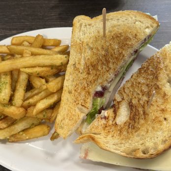 K's Crepes & Cafe - 49ers - Baked turkey, swiss cheese, romaine, red onion and tomato on sliced sourdough bread. Served with garlic fries. - Creperies Near Me - Sunnyvale, California K's Crepes & Cafe - 49ers - Baked turkey, swiss cheese, romaine, red onion and tomato on sliced sourdough bread. Served with garlic fries. - Creperies Near Me - Sunnyvale, California