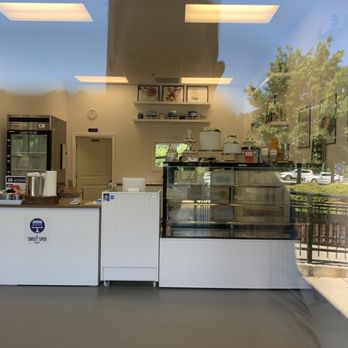 The Sweet Spot Bakery - Inside - Desserts Near Me - Duluth, Georgia