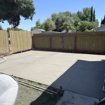 Sams Concrete Specials - Freshly poured. They put the fence back in place and put sprinklers back. - Masonry/Concrete Near Me - Pittsburg, California Sams Concrete Specials - Freshly poured. They put the fence back in place and put sprinklers back. - Masonry/Concrete Near Me - Pittsburg, California