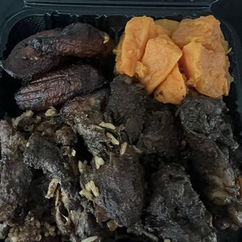 Cutter's Jamaican Restaurant - Brown stewed chicken with rice and peas, yams, and Plantains - Caribbean Near Me - Riverdale, Georgia Cutter's Jamaican Restaurant - Brown stewed chicken with rice and peas, yams, and Plantains - Caribbean Near Me - Riverdale, Georgia