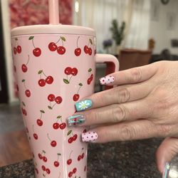 Vip Nails