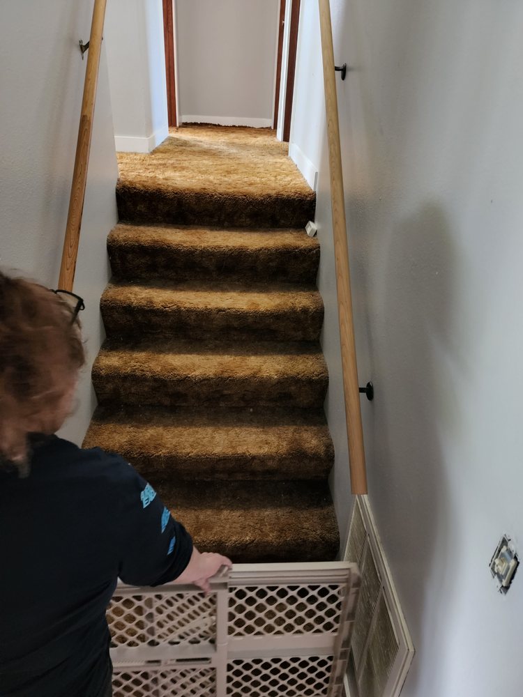 Slide of Maple Valley Handyman Services