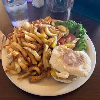 The Bird - Slue burger and fries - American Near Me - Jackson, Wyoming The Bird - Slue burger and fries - American Near Me - Jackson, Wyoming