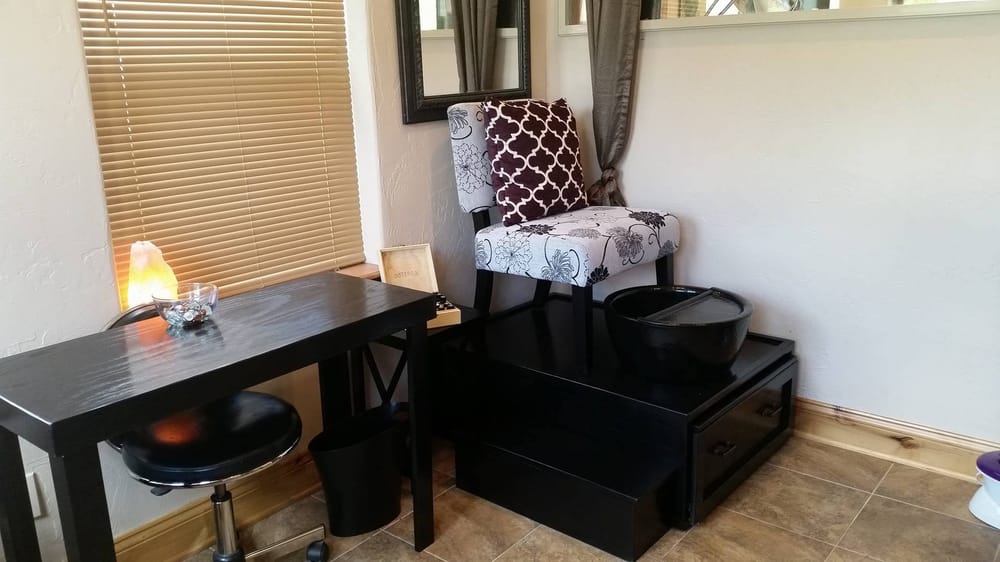 DESIREE WAXING AND NAILS Updated September 2024 2855 Main Ave