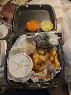 Birria House - Tacos y Mas by null