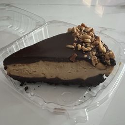Chocolate peanut butter cheesecake Chocolate peanut butter cheesecake