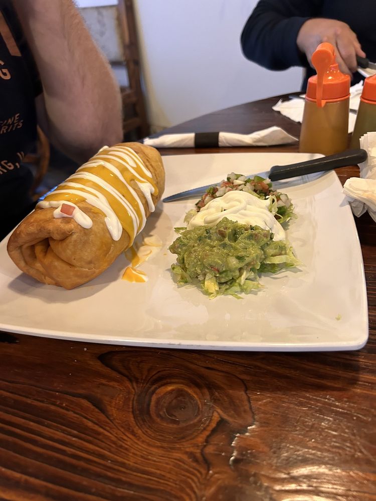 El Barrio III Mexican Bar And Grill — Mexican restaurant in Villa Park