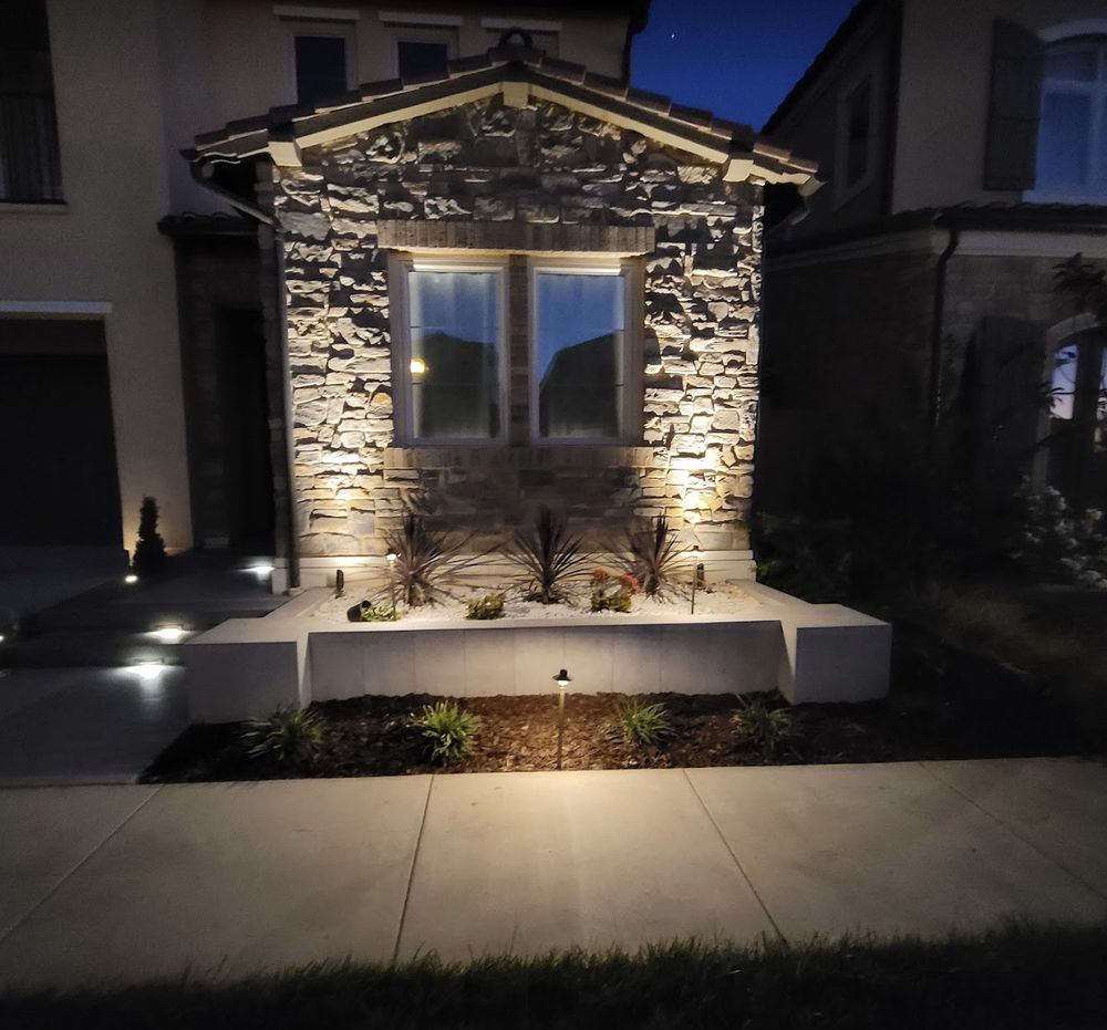 Slide of OC Elite Lighting and Electrical Services