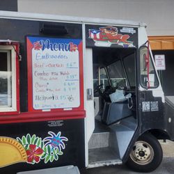 Nanas Empanadas