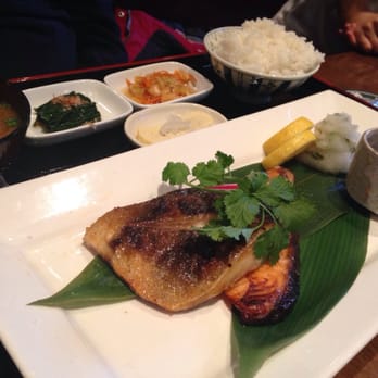 Kingyo Izakaya - Two kinds of grilled fish lunch set - Japanese Near Me - Toronto, Ontario