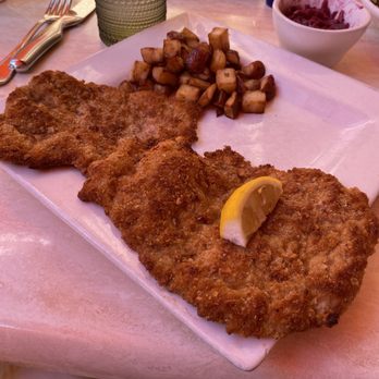 Pepi's Bar & Restaurant - Wienerschnitzel. Good but dry. Highly recommend the brown gravy for dunking. - Bars Near Me - Vail, Colorado