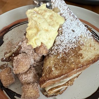 Toast Kitchen & Bakery - Breakfast & Brunch Near Me - Tustin, California