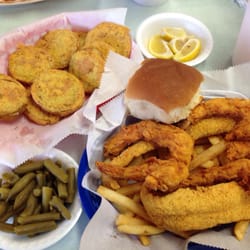 Sam's Southern Eatery - Fried shrimp and fish with fries and green beans. Order of fried green tomatoes (best in SWLA)!