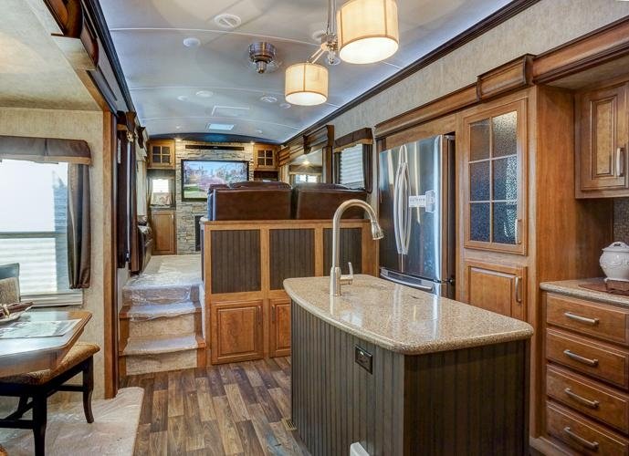 CAMPING WORLD RV SALES Updated October 2024 27 Photos & 36 Reviews