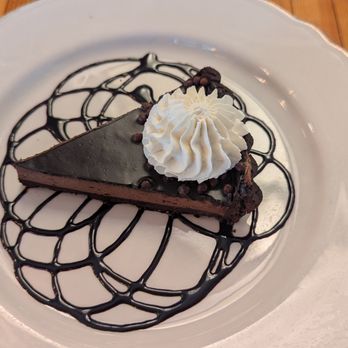 Steak Frites Bistro - Dessert: Chocolat ganache tarte - Steakhouses Near Me - New York, New York