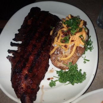 Houston's Restaurant - American Near Me - Pompano Beach, Florida Houston's Restaurant - American Near Me - Pompano Beach, Florida