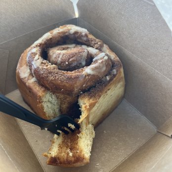 Brunch’d - Orange cinnamon roll - Food Trucks Near Me - Battle Ground, Washington