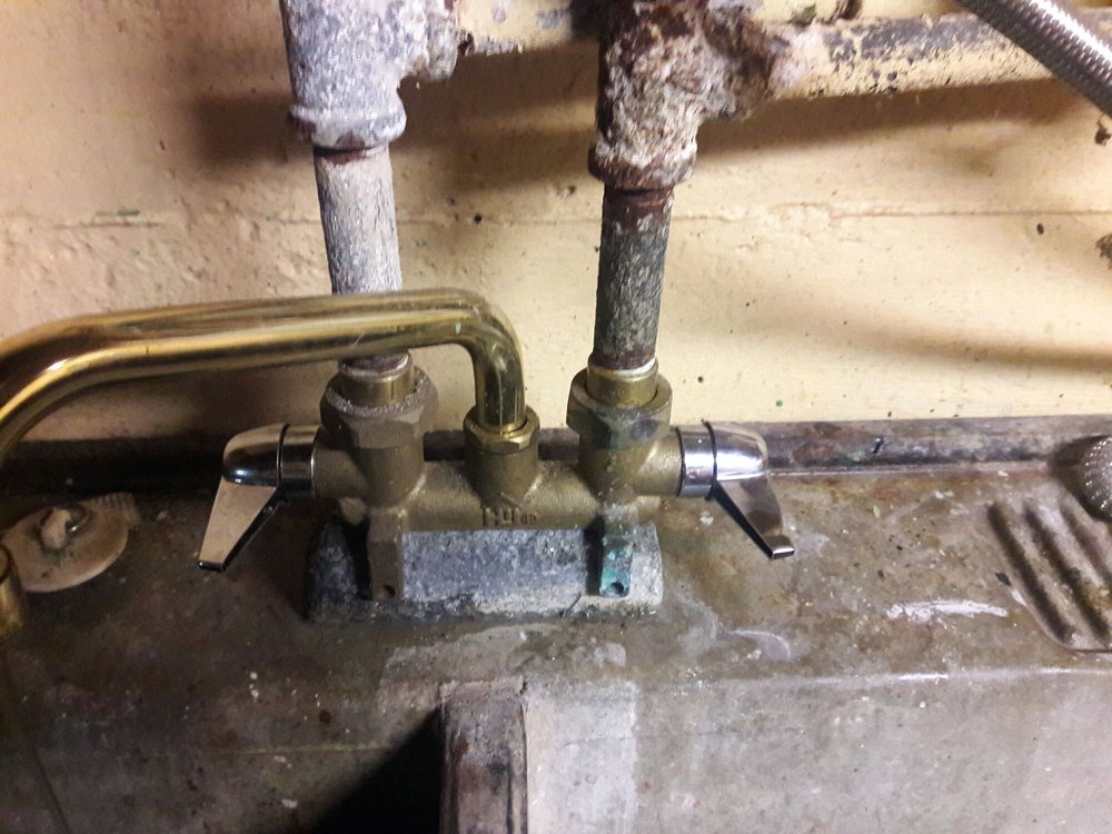 BALES LUMBER & SUPPLY Updated August 2024 26 Reviews 20 E Quincy St, Westmont, Illinois