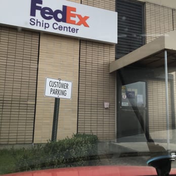 FedEx Ship Center - Shipping Centers Near Me - Melville, New York FedEx Ship Center - Shipping Centers Near Me - Melville, New York