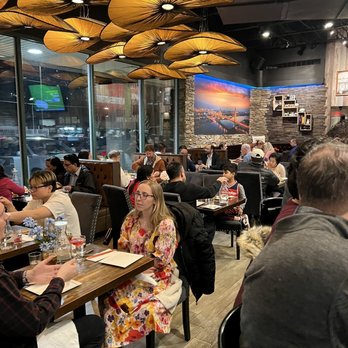 Thaisons - Asian Fusion Near Me - Falls Church, Virginia