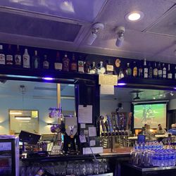 Clicks Billiards - Bar area