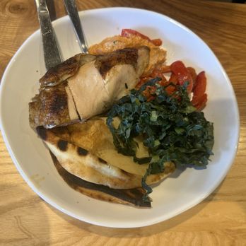 Chicken N Pickle - San Antonio - Pickleball Near Me - San Antonio, Texas