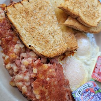 The Stuffed Pig - Breakfast & Brunch Near Me - Marathon, Florida