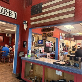Big John's Texas BBQ - Front counter - Barbeque Near Me - Page, Arizona