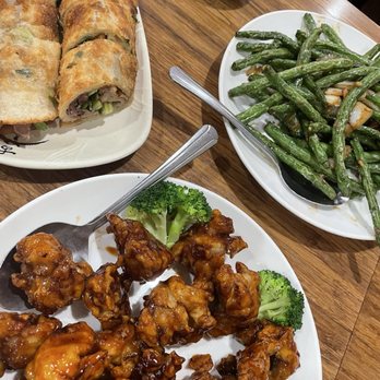 Epic Dumpling - Beef wrap, General Tso's Chicken, green beans - Dim Sum Near Me - Sunnyvale, California