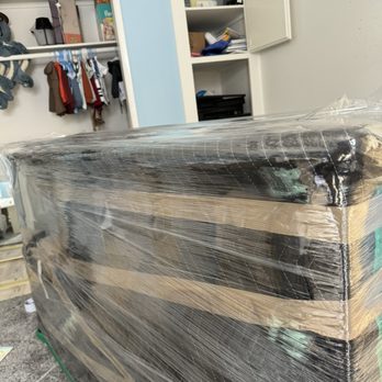 Eagle Star Moving - Dressers and furniture - Movers Near Me - Burbank, California