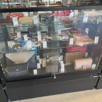 2nd STREET - Torrance - Used, Vintage & Consignment Near Me - Torrance, California 2nd STREET - Torrance - Used, Vintage & Consignment Near Me - Torrance, California