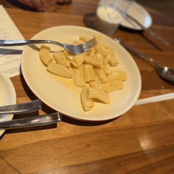 North Italia - Alfredo (kids menu) - Italian Near Me - Canoga Park, California North Italia - Alfredo (kids menu) - Italian Near Me - Canoga Park, California