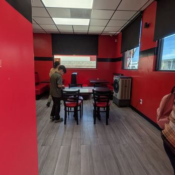 Flame N Burger - dinning area - Burgers Near Me - Richgrove, California