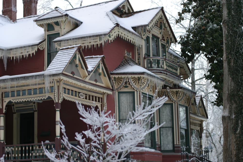ROSALIE TOUR HOME 282 Spring St, Eureka Springs, Arkansas Tours