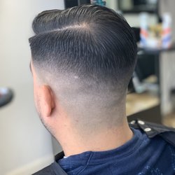 Gentlemen’s Barbershop & hair salon