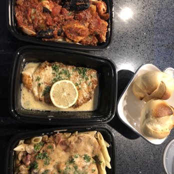 Pasta Primavera - Mixed Seafood, Calamari, Chicken Saltimbocca. - Italian Near Me - Walnut Creek, California Pasta Primavera - Mixed Seafood, Calamari, Chicken Saltimbocca. - Italian Near Me - Walnut Creek, California