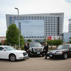 Black Tie Limousine