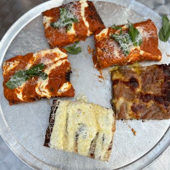 MAMA'S TOO! - Cacio e Pepe, Pear, Vodka - Pizza Near Me - New York, New York