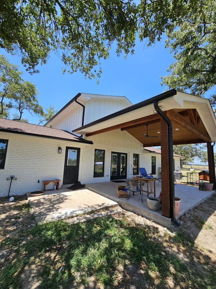 Slide of Spade Roofing and Gutters