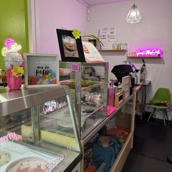 Creamy Cone Cafe - Inside - Coffee & Tea Near Me - Seattle, Washington