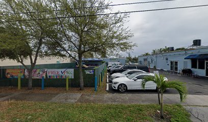 Slide of Dr Roofix - Aventura Roofers